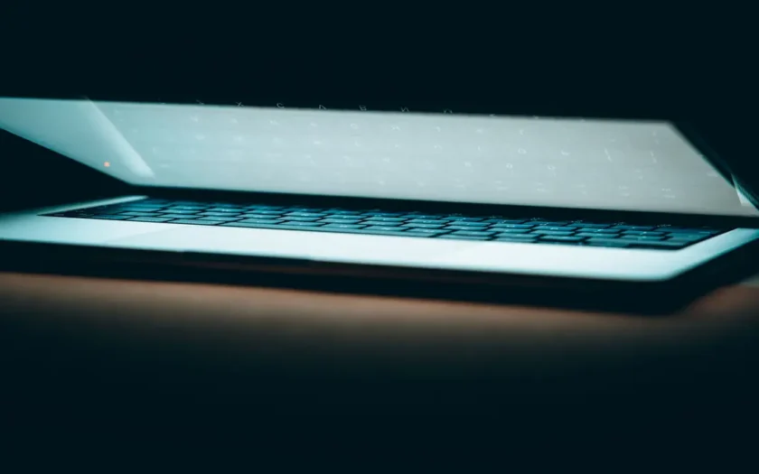 O que nunca fazer ao limpar um notebook